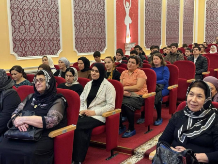 В Хасавюрте состоялось заседание Комиссии по делам несовершеннолетних и защите их прав